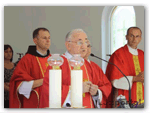 petorica_svecenika